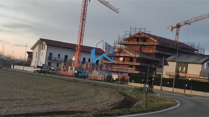 VINOVO -Via Valetti -5 locali -PalBallB2pt