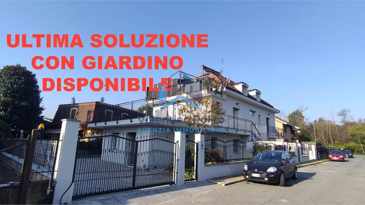 Vinovo Alloggio 5 locali con giardino privato-